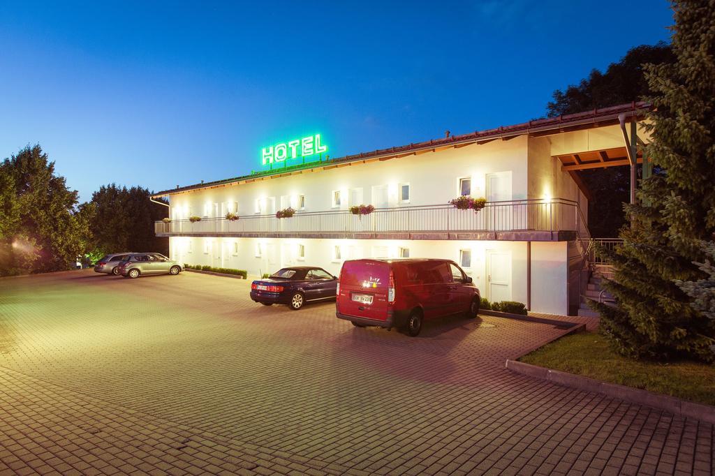 Apart Hotel Weimar Εξωτερικό φωτογραφία
