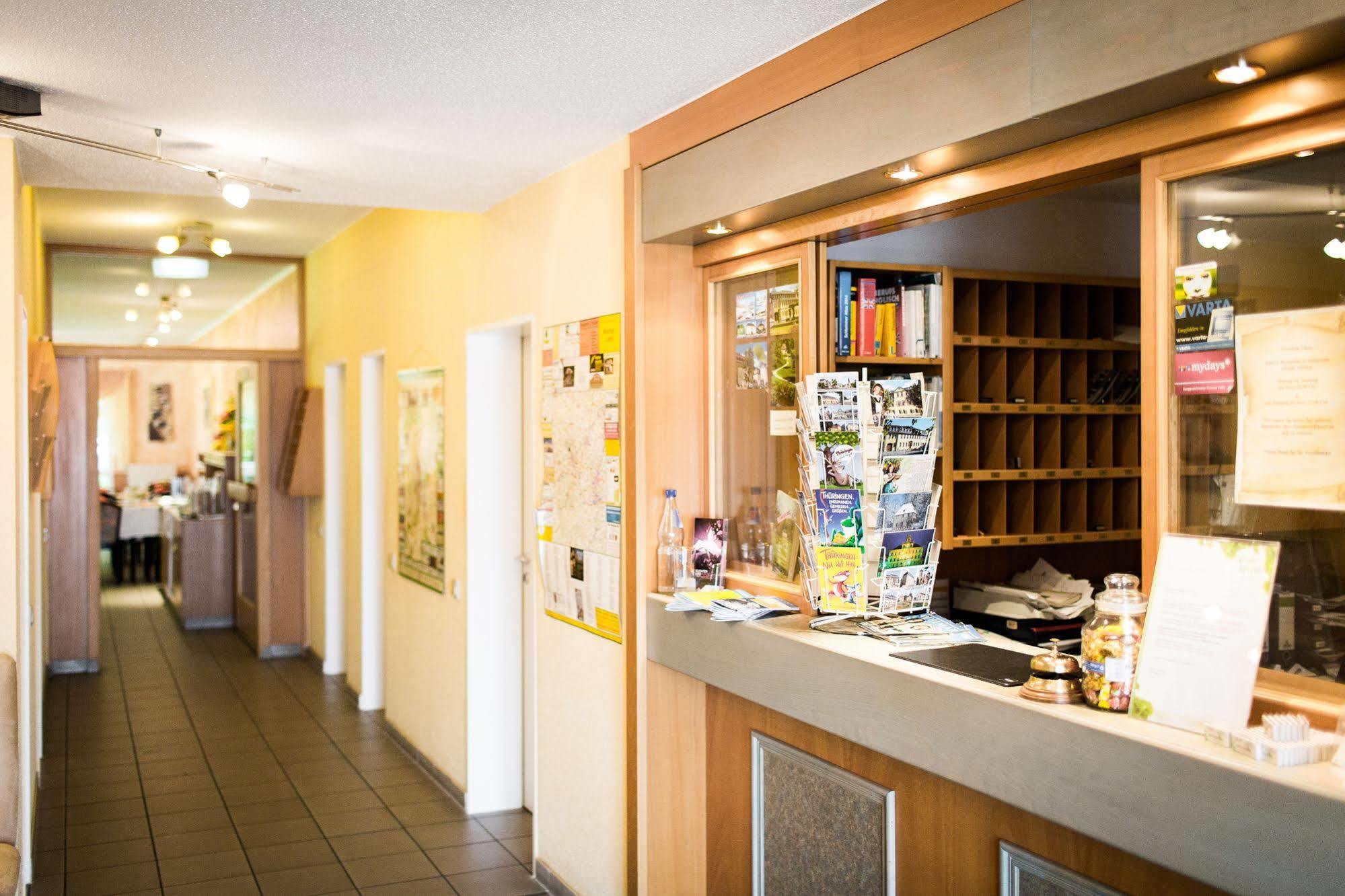 Apart Hotel Weimar Εξωτερικό φωτογραφία