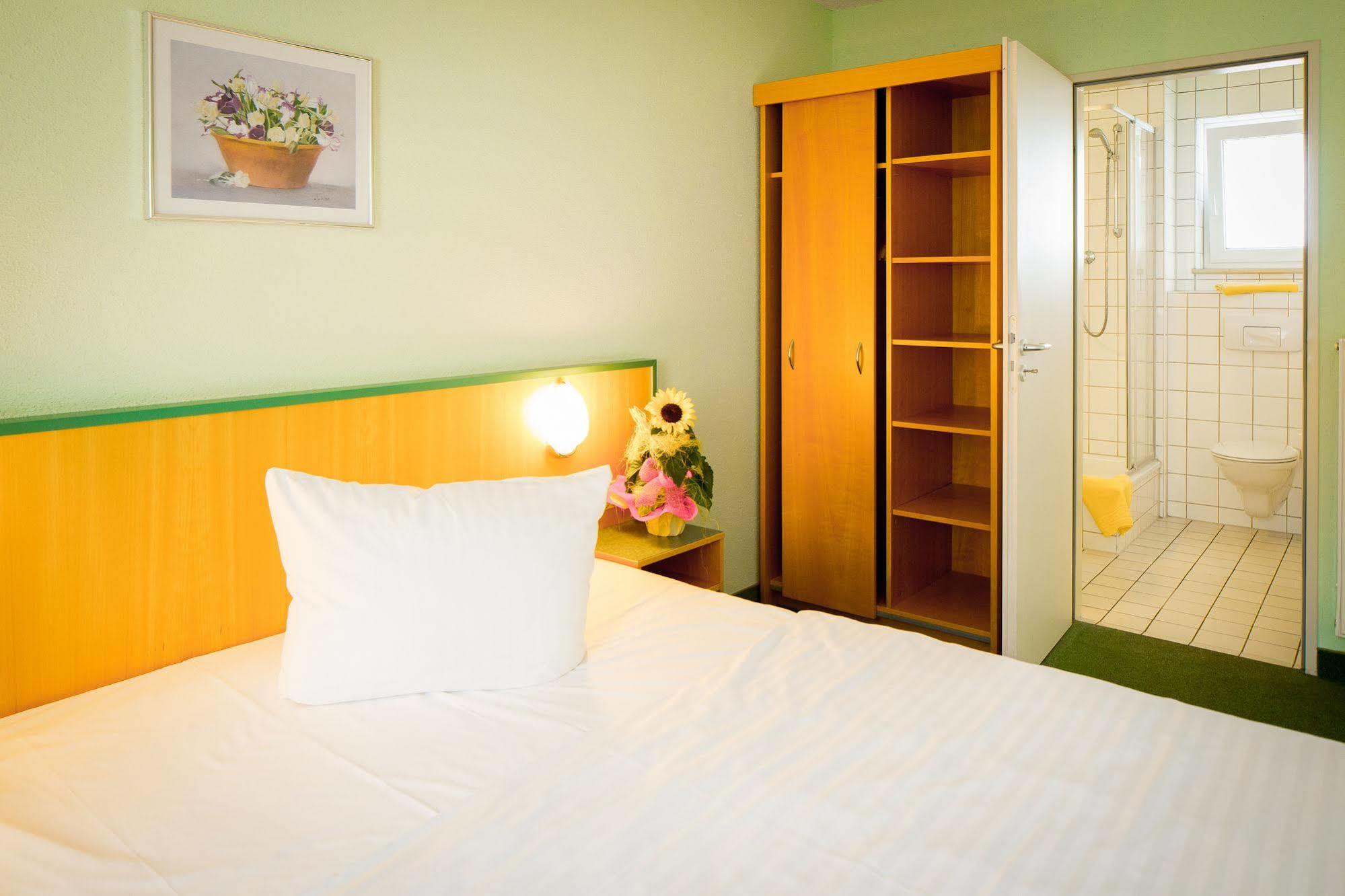 Apart Hotel Weimar Εξωτερικό φωτογραφία