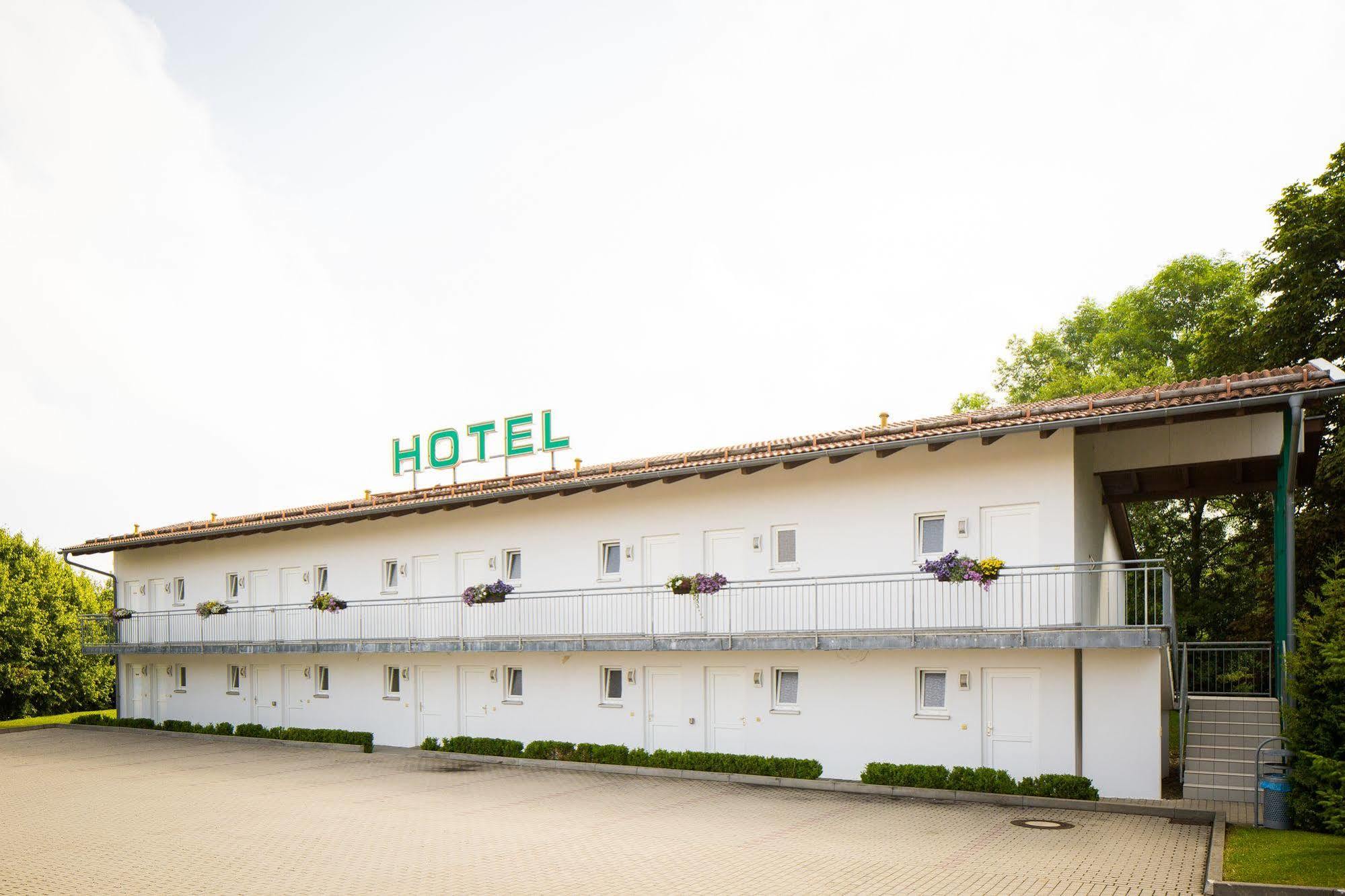 Apart Hotel Weimar Εξωτερικό φωτογραφία